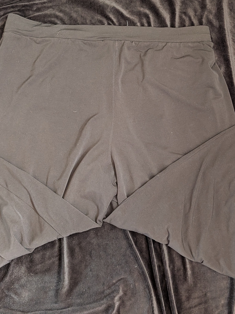 Black Stretch Lounge Double Layer Capri - Picture 2 of 3